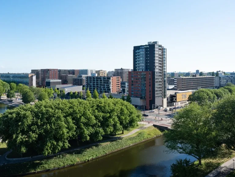 Water en groen bij Ruimzicht in Osdorp, Amsterdam Nieuw-West